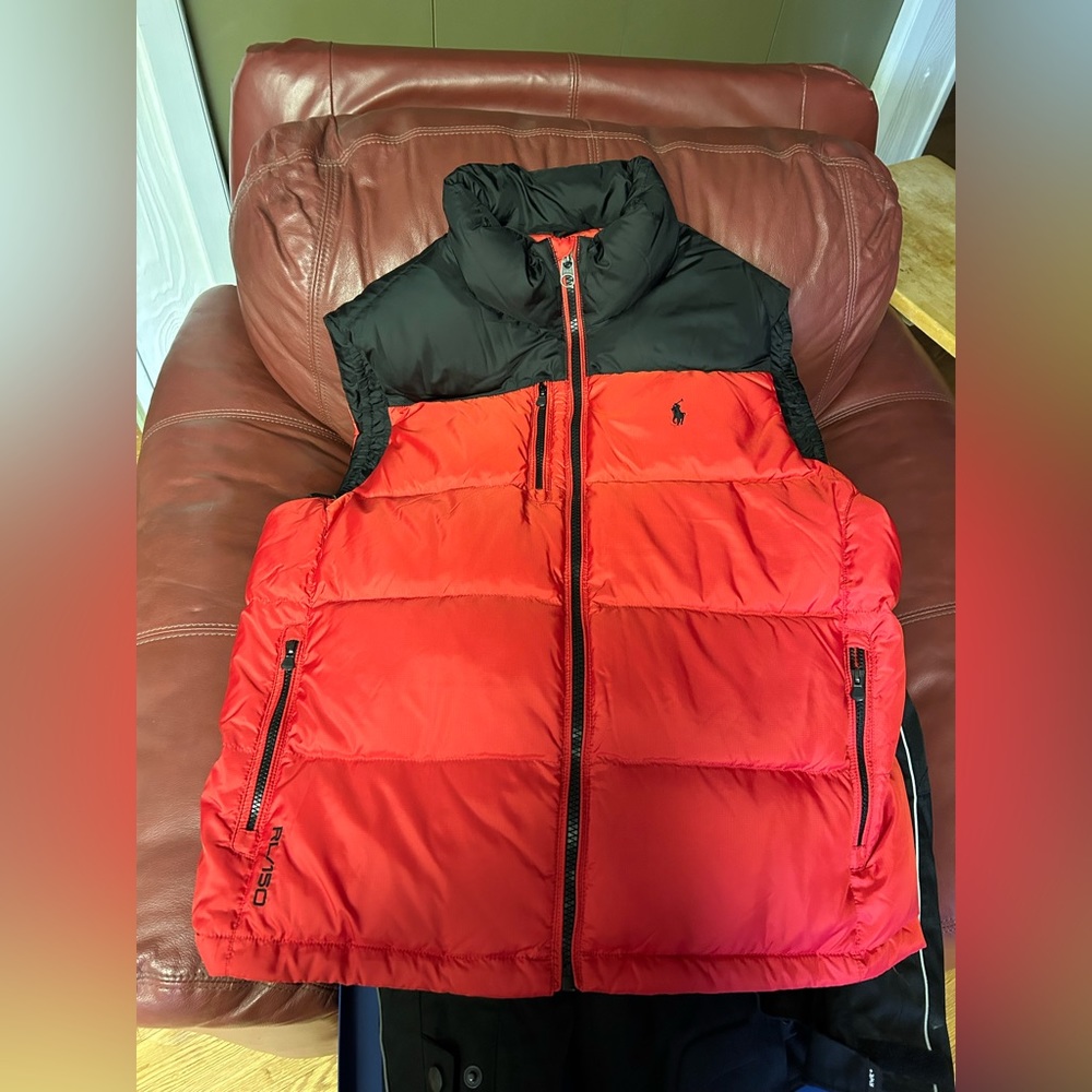 Polo vest